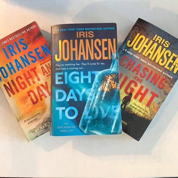 Crime. Iris Johansen set of 3 - Picture 1 of 9